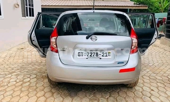 Ra Àlòkù Nissan Versa Miiran Ọkọ̀ in Accra ni Greater Accra Ra Àlòkù Nissan Versa Miiran Ọkọ̀ in Accra ni Greater Accra