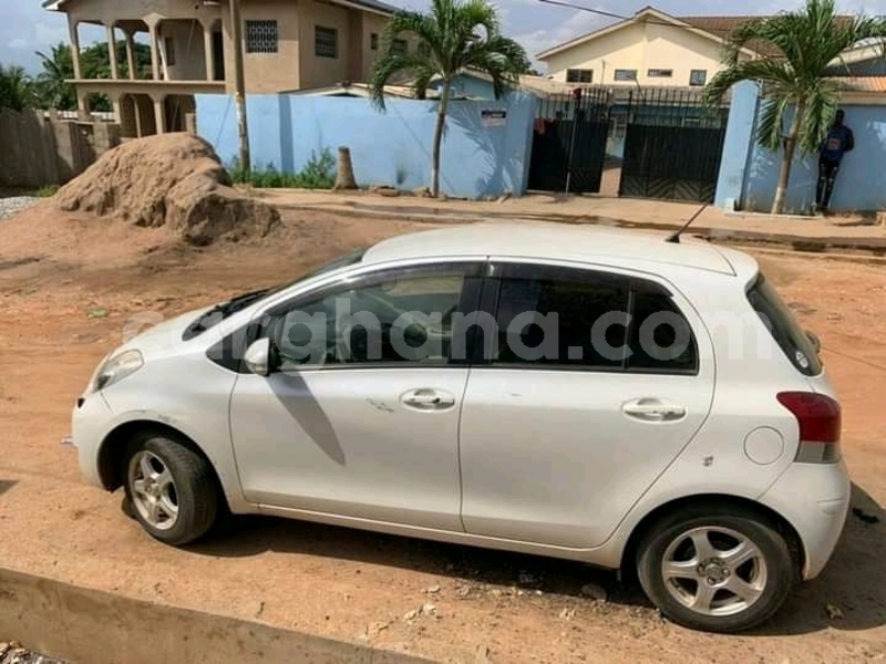 Big with watermark toyota vitz greater accra accra 33440