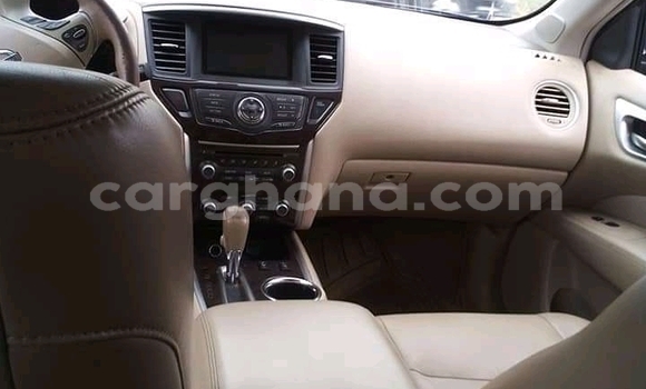 Ra Àlòkù Nissan Pathfinder Miiran Ọkọ̀ in Accra ni Greater Accra Ra Àlòkù Nissan Pathfinder Miiran Ọkọ̀ in Accra ni Greater Accra