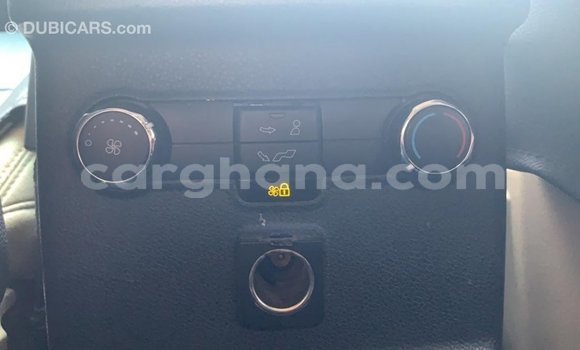 Buy Import Ford Explorer White Car in Import - Dubai in Ashanti Buy Import Ford Explorer White Car in Import - Dubai in Ashanti