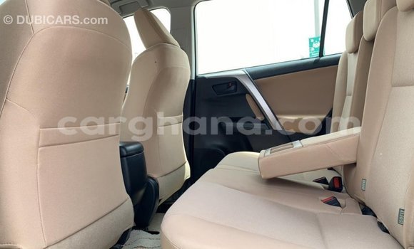 Buy Import Toyota 4Runner White Car in Import - Dubai in Ashanti Buy Import Toyota 4Runner White Car in Import - Dubai in Ashanti