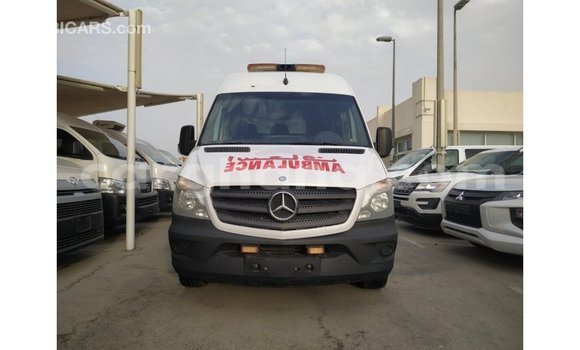 Buy Import Mercedes‒Benz Sprinter White Truck in Import - Dubai in Ashanti Buy Import Mercedes‒Benz Sprinter White Truck in Import - Dubai in Ashanti