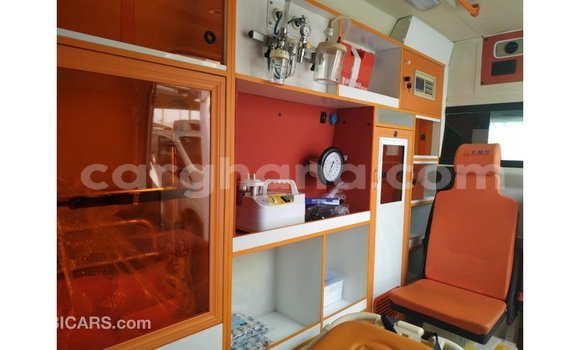 Buy Import Mercedes‒Benz Sprinter White Truck in Import - Dubai in Ashanti Buy Import Mercedes‒Benz Sprinter White Truck in Import - Dubai in Ashanti