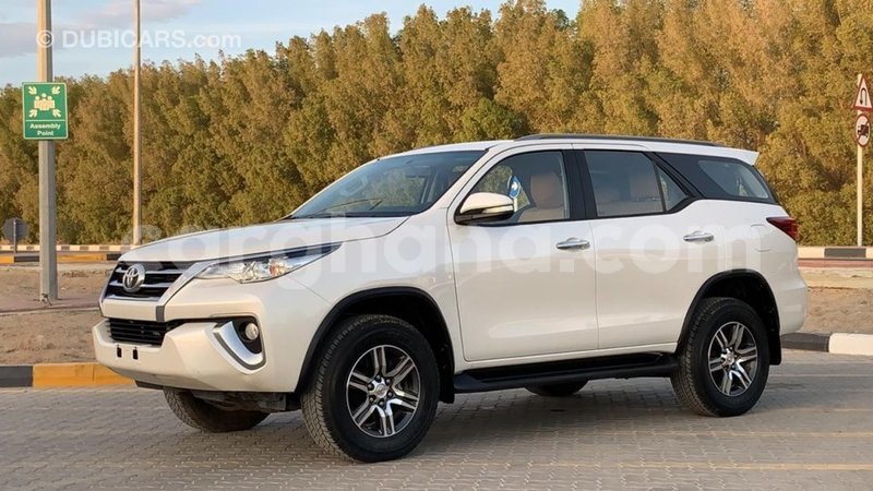 Big with watermark toyota fortuner ashanti import dubai 33474