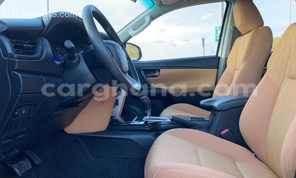 Ra Imported Toyota Fortuner funfun Ọkọ̀ in Import - Dubai ni Ashanti Ra Imported Toyota Fortuner funfun Ọkọ̀ in Import - Dubai ni Ashanti