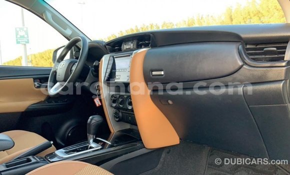 Ra Imported Toyota Fortuner funfun Ọkọ̀ in Import - Dubai ni Ashanti Ra Imported Toyota Fortuner funfun Ọkọ̀ in Import - Dubai ni Ashanti