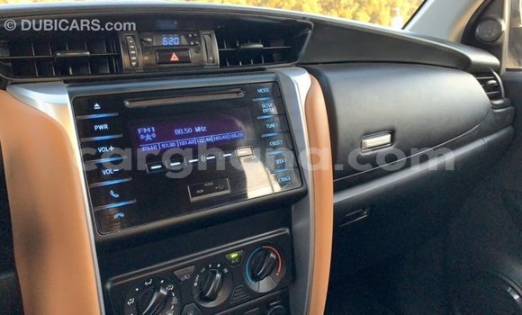 Ra Imported Toyota Fortuner funfun Ọkọ̀ in Import - Dubai ni Ashanti Ra Imported Toyota Fortuner funfun Ọkọ̀ in Import - Dubai ni Ashanti