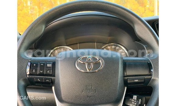 Ra Imported Toyota Fortuner funfun Ọkọ̀ in Import - Dubai ni Ashanti Ra Imported Toyota Fortuner funfun Ọkọ̀ in Import - Dubai ni Ashanti