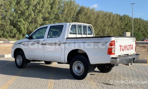 Buy Import Toyota Hilux White Car in Import - Dubai in Ashanti Buy Import Toyota Hilux White Car in Import - Dubai in Ashanti