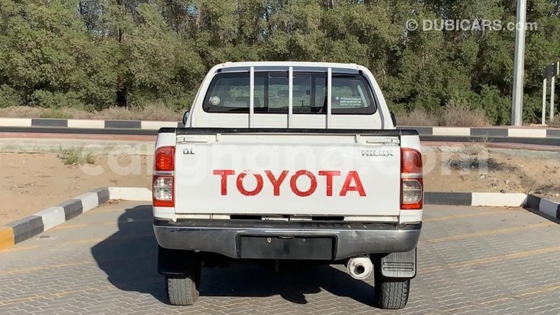 Big with watermark toyota hilux ashanti import dubai 33475