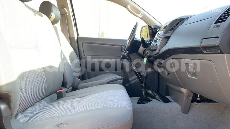 Big with watermark toyota hilux ashanti import dubai 33475