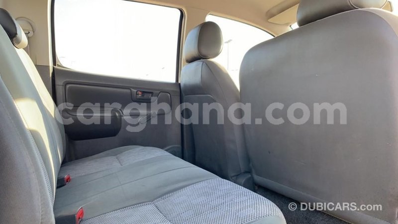 Big with watermark toyota hilux ashanti import dubai 33475