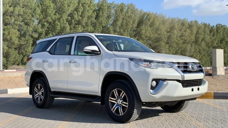 Big with watermark toyota fortuner ashanti import dubai 33476