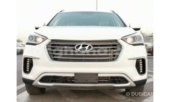 Ra Imported Hyundai Santa Fe funfun Ọkọ̀ in Import - Dubai ni Ashanti Ra Imported Hyundai Santa Fe funfun Ọkọ̀ in Import - Dubai ni Ashanti