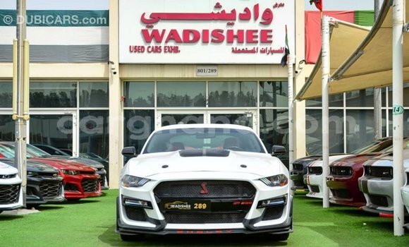 Sayi Imported Ford Mustang White Mota in Import - Dubai a Ashanti Sayi Imported Ford Mustang White Mota in Import - Dubai a Ashanti