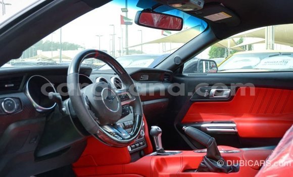 Sayi Imported Ford Mustang White Mota in Import - Dubai a Ashanti Sayi Imported Ford Mustang White Mota in Import - Dubai a Ashanti