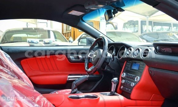 Sayi Imported Ford Mustang White Mota in Import - Dubai a Ashanti Sayi Imported Ford Mustang White Mota in Import - Dubai a Ashanti