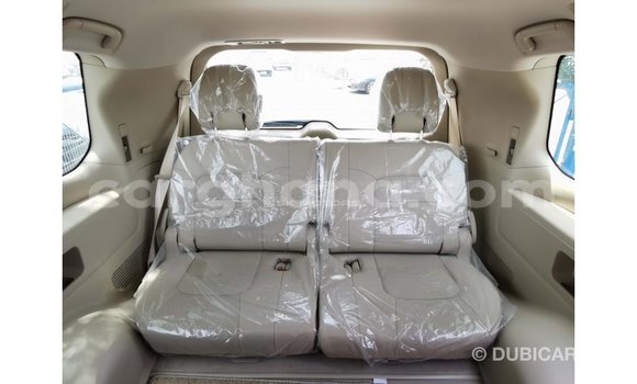 Ra Imported Toyota Land Cruiser funfun Ọkọ̀ in Import - Dubai ni Ashanti Ra Imported Toyota Land Cruiser funfun Ọkọ̀ in Import - Dubai ni Ashanti