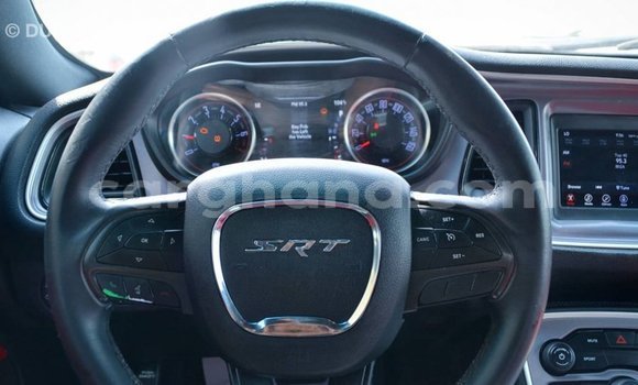Ra Imported Dodge Challenger funfun Ọkọ̀ in Import - Dubai ni Ashanti Ra Imported Dodge Challenger funfun Ọkọ̀ in Import - Dubai ni Ashanti