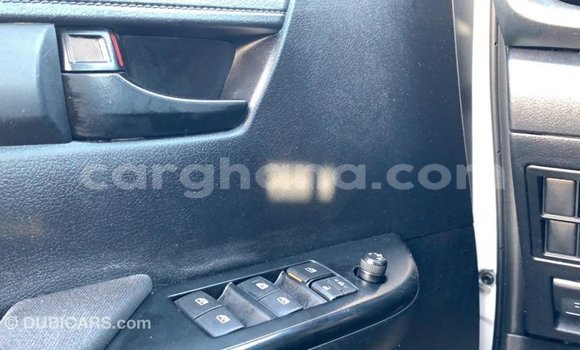 Buy Import Toyota Hilux White Car in Import - Dubai in Ashanti Buy Import Toyota Hilux White Car in Import - Dubai in Ashanti