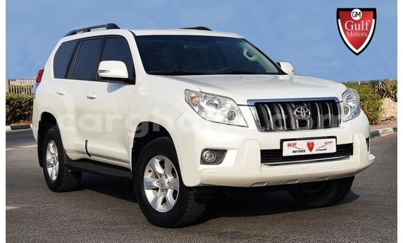 Ra Imported Toyota Prado funfun Ọkọ̀ in Import - Dubai ni Ashanti