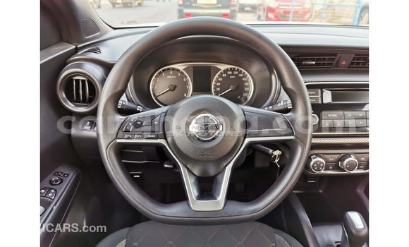 Buy Import Nissan Evalia White Truck in Import - Dubai in Ashanti Buy Import Nissan Evalia White Truck in Import - Dubai in Ashanti