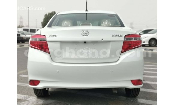 Sayi Imported Toyota Yaris White Mota in Import - Dubai a Ashanti Sayi Imported Toyota Yaris White Mota in Import - Dubai a Ashanti