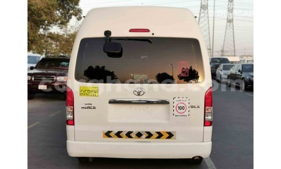 Sayi Imported Toyota Hiace White Mota in Import - Dubai a Ashanti Sayi Imported Toyota Hiace White Mota in Import - Dubai a Ashanti