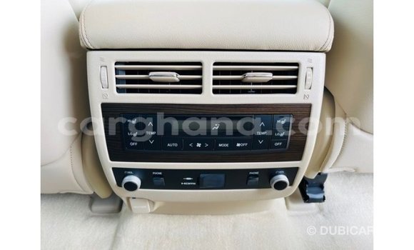 Buy Import Toyota Land Cruiser White Car in Import - Dubai in Ashanti Buy Import Toyota Land Cruiser White Car in Import - Dubai in Ashanti