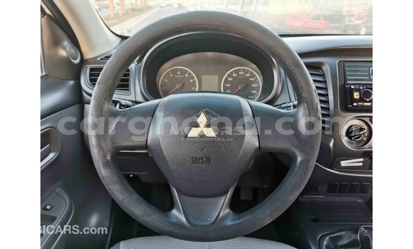 Ra Imported Mitsubishi L200 funfun Ọkọ̀ in Import - Dubai ni Ashanti Ra Imported Mitsubishi L200 funfun Ọkọ̀ in Import - Dubai ni Ashanti