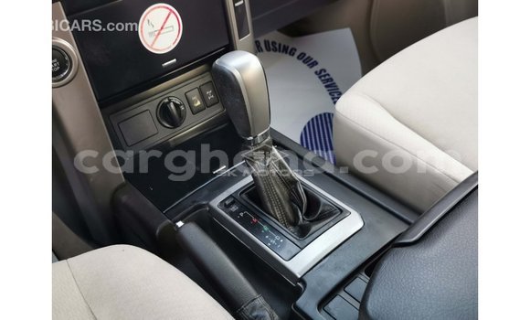 Ra Imported Toyota Prado funfun Ọkọ̀ in Import - Dubai ni Ashanti Ra Imported Toyota Prado funfun Ọkọ̀ in Import - Dubai ni Ashanti