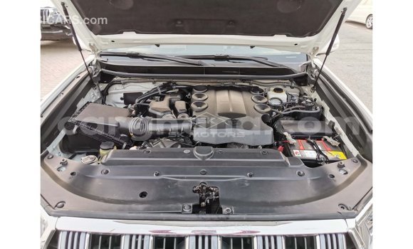 Ra Imported Toyota Prado funfun Ọkọ̀ in Import - Dubai ni Ashanti Ra Imported Toyota Prado funfun Ọkọ̀ in Import - Dubai ni Ashanti