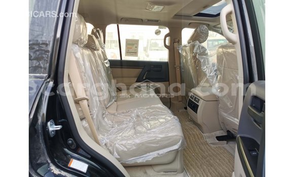 Ra Imported Toyota Land Cruiser Black Ọkọ̀ in Import - Dubai ni Ashanti Ra Imported Toyota Land Cruiser Black Ọkọ̀ in Import - Dubai ni Ashanti