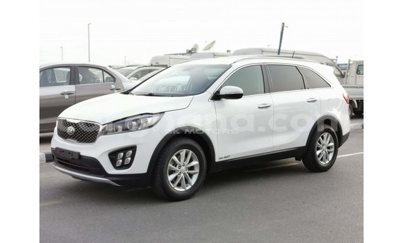 Sayi Imported Kia Sorento White Mota in Import - Dubai a Ashanti Sayi Imported Kia Sorento White Mota in Import - Dubai a Ashanti