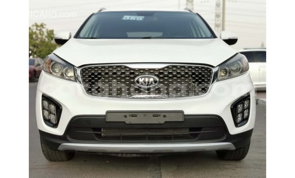 Sayi Imported Kia Sorento White Mota in Import - Dubai a Ashanti Sayi Imported Kia Sorento White Mota in Import - Dubai a Ashanti