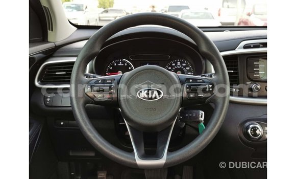 Sayi Imported Kia Sorento White Mota in Import - Dubai a Ashanti Sayi Imported Kia Sorento White Mota in Import - Dubai a Ashanti