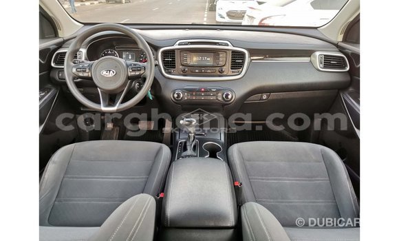 Sayi Imported Kia Sorento White Mota in Import - Dubai a Ashanti Sayi Imported Kia Sorento White Mota in Import - Dubai a Ashanti