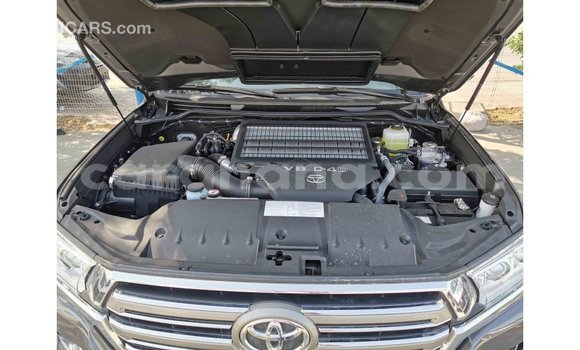 Buy Import Toyota Land Cruiser Other Car in Import - Dubai in Ashanti Buy Import Toyota Land Cruiser Other Car in Import - Dubai in Ashanti