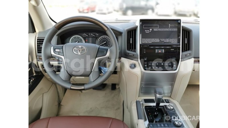 Big with watermark toyota land cruiser ashanti import dubai 33638