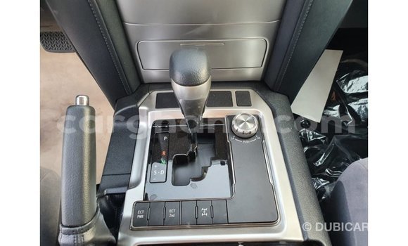 Ra Imported Toyota Land Cruiser funfun Ọkọ̀ in Import - Dubai ni Ashanti Ra Imported Toyota Land Cruiser funfun Ọkọ̀ in Import - Dubai ni Ashanti