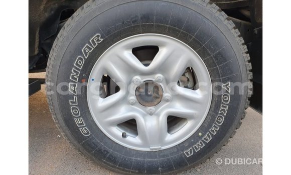 Ra Imported Toyota Land Cruiser funfun Ọkọ̀ in Import - Dubai ni Ashanti Ra Imported Toyota Land Cruiser funfun Ọkọ̀ in Import - Dubai ni Ashanti