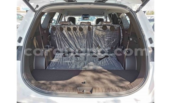 Buy Import Hyundai Santa Fe White Car in Import - Dubai in Ashanti Buy Import Hyundai Santa Fe White Car in Import - Dubai in Ashanti