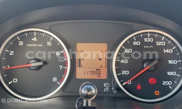 Buy Import Mitsubishi L200 White Car in Import - Dubai in Ashanti Buy Import Mitsubishi L200 White Car in Import - Dubai in Ashanti