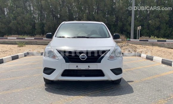 Sayi Imported Nissan Sunny White Mota in Import - Dubai a Ashanti Sayi Imported Nissan Sunny White Mota in Import - Dubai a Ashanti