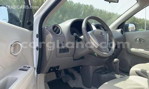 Sayi Imported Nissan Sunny White Mota in Import - Dubai a Ashanti Sayi Imported Nissan Sunny White Mota in Import - Dubai a Ashanti