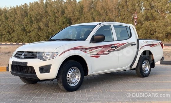 Ra Imported Mitsubishi L200 funfun Ọkọ̀ in Import - Dubai ni Ashanti Ra Imported Mitsubishi L200 funfun Ọkọ̀ in Import - Dubai ni Ashanti