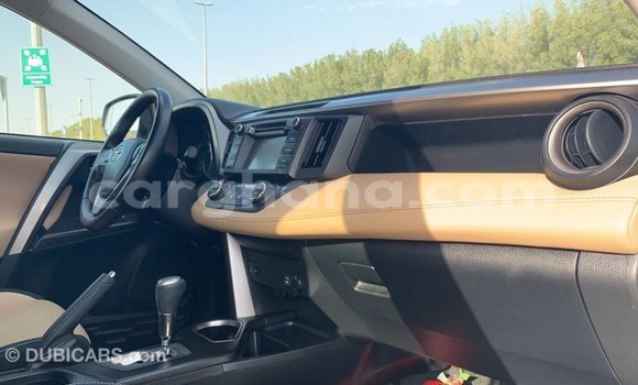 Ra Imported Toyota 4Runner funfun Ọkọ̀ in Import - Dubai ni Ashanti Ra Imported Toyota 4Runner funfun Ọkọ̀ in Import - Dubai ni Ashanti