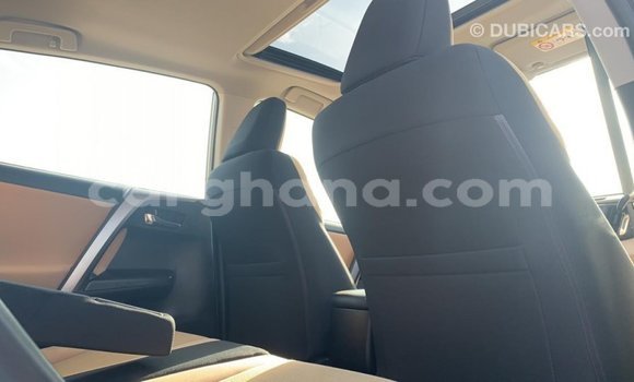 Ra Imported Toyota 4Runner funfun Ọkọ̀ in Import - Dubai ni Ashanti Ra Imported Toyota 4Runner funfun Ọkọ̀ in Import - Dubai ni Ashanti