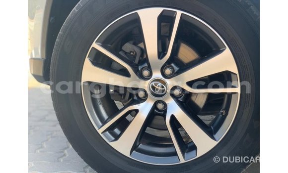 Ra Imported Toyota 4Runner funfun Ọkọ̀ in Import - Dubai ni Ashanti Ra Imported Toyota 4Runner funfun Ọkọ̀ in Import - Dubai ni Ashanti