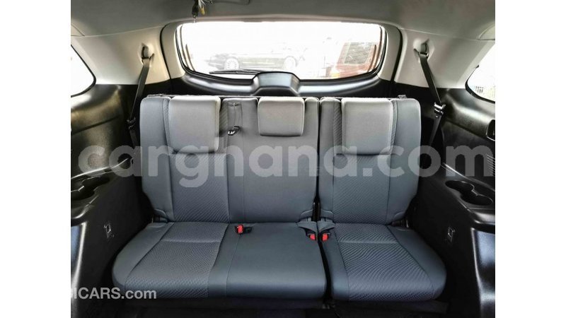 Big with watermark toyota highlander ashanti import dubai 33677